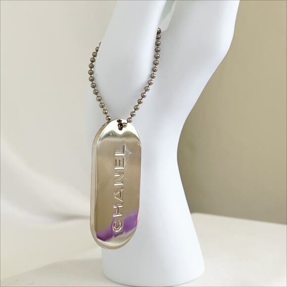 CHANEL Stripe Dog Tag Key Ring Silver Golden Enamel Vintage - Picture 3 of 9